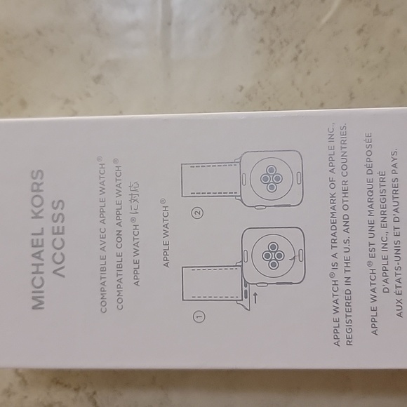 🌷Michael Kors Rose Gold Stainless Steel Band for Apple Watch - NIB - Picture 6 of 6